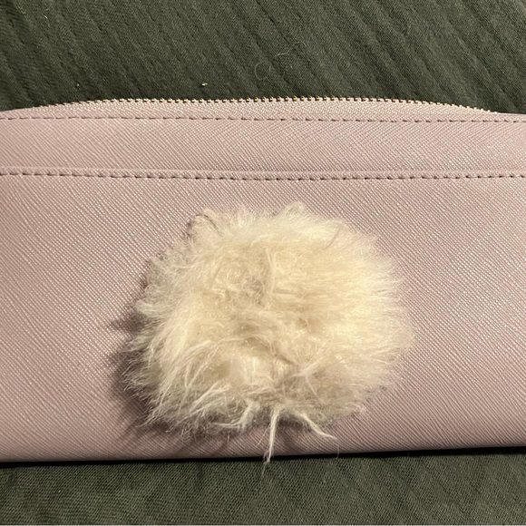 Kate Spade Rabbit Wallet - Picture 4 of 5